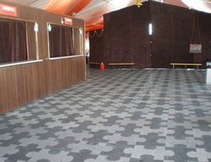 Резиновое напольное покрытие Gangart Step для цирковых арен и залов